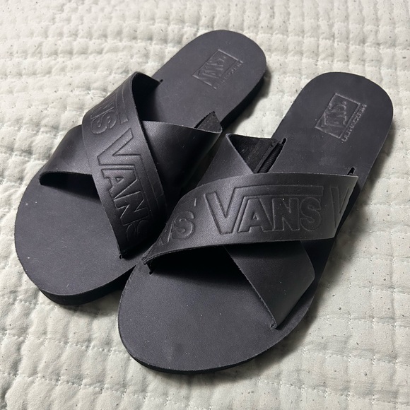 Women’s Black Vans Sandals size 10 - Picture 1 of 3